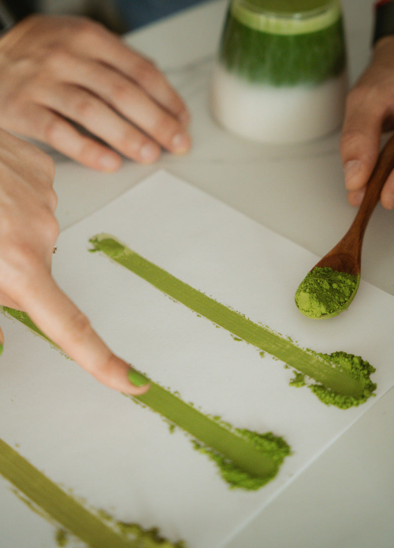 Matcha swipe test — ceremonial vs culinary